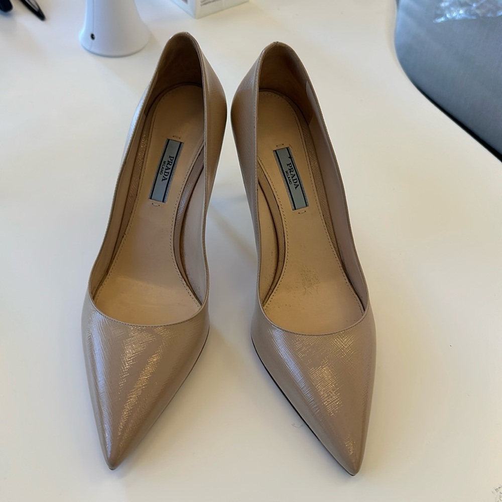 Prada Beige Saffiano Leather Pumps 39